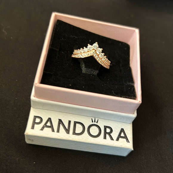 Pandora rose gold wishbone ring - Picture 1 of 4
